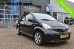 Toyota Aygo, Auto's, Toyota, Stof, Gebruikt, Zwart, 4 stoelen