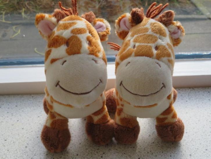 Giraffe of giraf van Zeeman Textielsupers meet ca 23 cm hoog, Kinderen en Baby's, Speelgoed | Knuffels en Pluche, Zo goed als nieuw