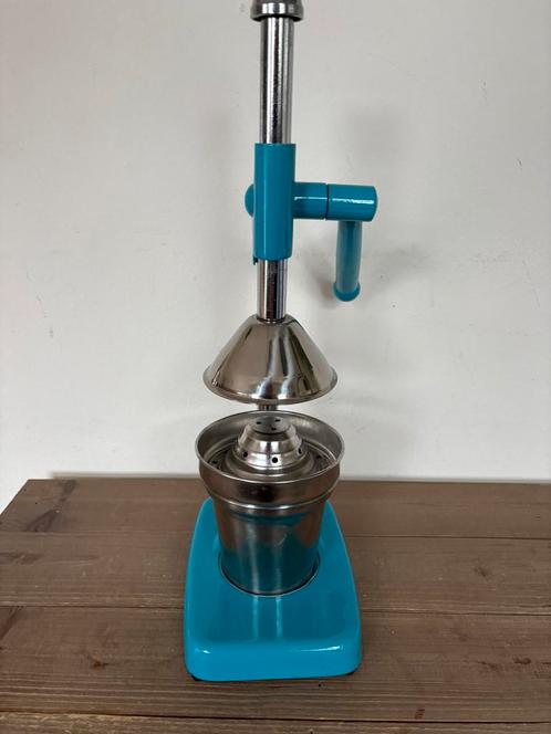 Sinaasappelpers citruspers retro vintage look., Huis en Inrichting, Keuken | Keukenbenodigdheden, Zo goed als nieuw, Ophalen of Verzenden
