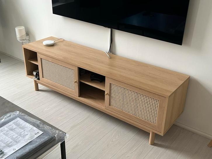 Jysk Halmstad TV-meubel, Huis en Inrichting, Kasten | Televisiemeubels, Zo goed als nieuw, Minder dan 100 cm, 100 tot 150 cm, 25 tot 50 cm