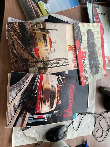 Trein Catalogi Diverse Merken beschikbaar voor biedingen