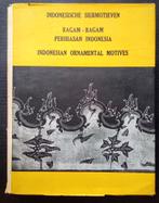 Indonesische siermotieven - Ragam² perhiasan Indonesia ('49), Ophalen of Verzenden, Gelezen