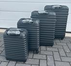 Kofferset 4 delig zwart NIEUW IN DOOS, Ophalen, Hard kunststof, Nieuw, 70 cm of meer