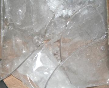 Bullseye Crystal Clear brokken voor glas casting beschikbaar voor biedingen