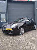 Alfa Romeo Giulietta 1.4 T Distinctive, Voorwielaandrijving, Gebruikt, Zwart, 4 cilinders