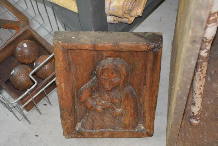 mooie houtsnijwerk paneel van Maria met kindje Jezus, Antiek en Kunst, Antiek | Religie, Ophalen