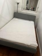 140x200 IKEA bed and mattress. Als nieuwe Bedden en matras., Huis en Inrichting, Slaapkamer | Bedden, Grijs, 140 cm, Zo goed als nieuw