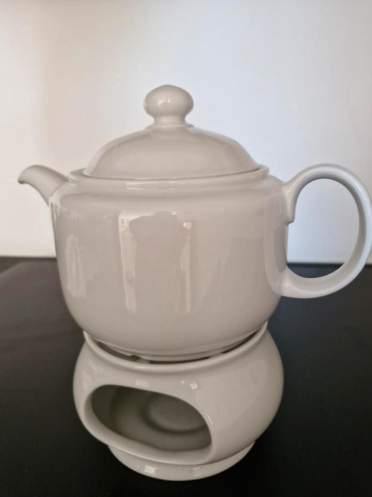 Theepot met Rechaud - Seltmann Weiden bavaria, Compact wit, Huis en Inrichting, Keuken | Keukenbenodigdheden, Gebruikt, Ophalen of Verzenden