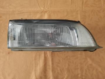 koplamp Toyota Rechts H4 12V60/55W beschikbaar voor biedingen