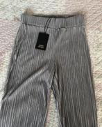 Zilvere broek met prijskaartjes, Verzenden, Zo goed als nieuw, Lang