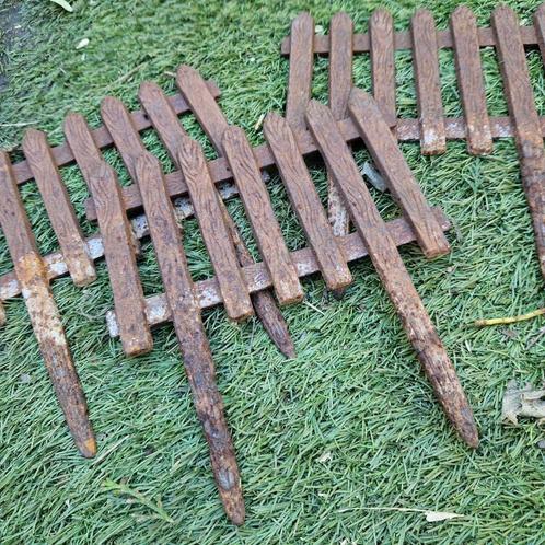 3 gietijzeren perk/sierhekjes(brocante), Tuin en Terras, Tuinwanddecoratie, Gebruikt, Ophalen of Verzenden