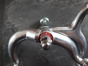 Alhonga Knijprem 810A beschikbaar voor biedingen