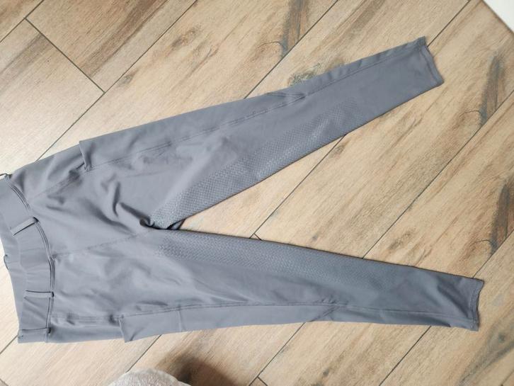 Rijlegging grijs maat 38, Dieren en Toebehoren, Paardrijkleding, Zo goed als nieuw, Onderkleding, Dressuur, Ophalen of Verzenden