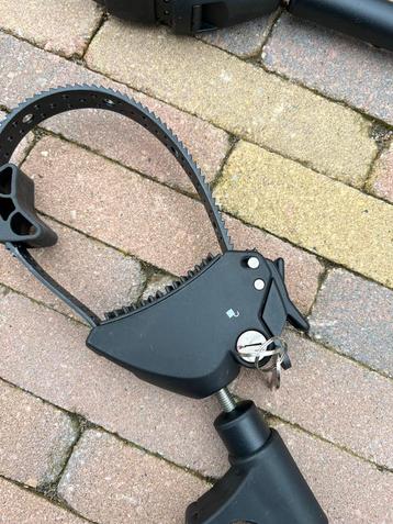 Fietsklemmen voor fietsendrager beschikbaar voor biedingen