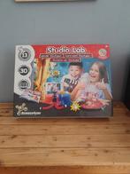 Studio lab, Ophalen, Zo goed als nieuw