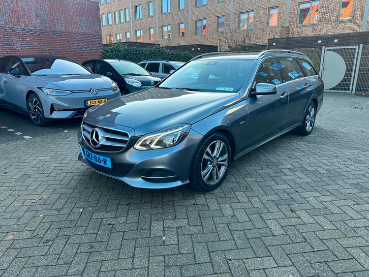 Mercedes-Benz E-Klasse 2.2 CDI E200 Estate AUT, Auto's, Mercedes-Benz, Particulier, E-Klasse, Diesel, Stationwagon, Automaat, Geïmporteerd