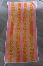* Leuke roze oranje vintage handdoek, jaren 70 *, Verzenden, Persoonlijke verzorging