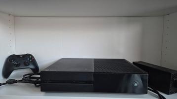 XBOX one launch edition 2015 beschikbaar voor biedingen