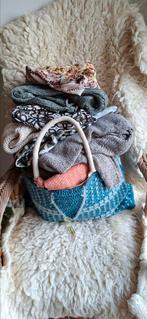 GROTE TAS VOL DAMES MERKKLEDING, Kleding | Dames, Dames-kledingpakketten, Ophalen, Zo goed als nieuw, Maat 46/48 (XL) of groter