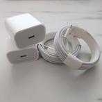 Apple USB (C) naar Lightning kabel, Telecommunicatie, Mobiele telefoons | Telefoon-opladers, Nieuw, Apple iPhone, Verzenden