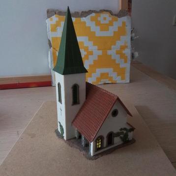 H0 Kerkje  beschikbaar voor biedingen