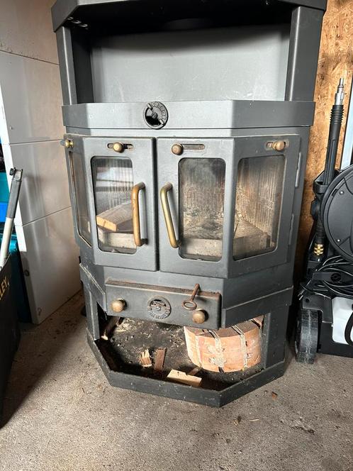 Barbas kachel, Huis en Inrichting, Kachels, Zo goed als nieuw, Houtkachel, Hout, Ophalen
