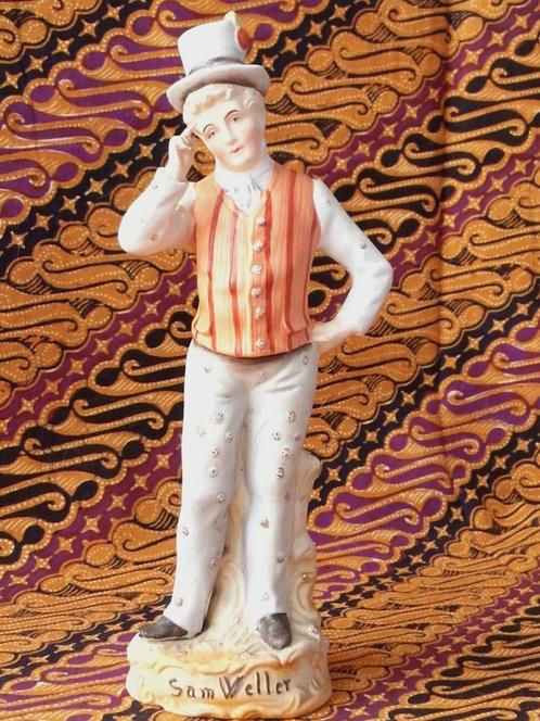 Mooi oud beeldje uit Engeland van Sam Weller 22,3 cm., Antiek en Kunst, Antiek | Porselein, Ophalen of Verzenden