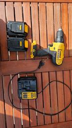 DeWalt DCD771 Accuboormachine met 2 Accu's, Doe-het-zelf en Verbouw, Ophalen, Gebruikt, Boor- en Schroefmachine, Variabele snelheid
