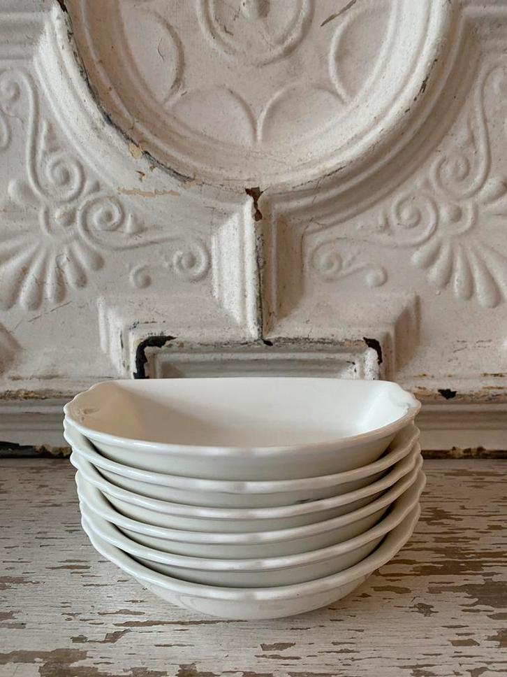 6 x business class KLM Marcel Wanders schaaltjes, Huis en Inrichting, Keuken | Servies, Schaal of Schalen, Overige stijlen, Porselein