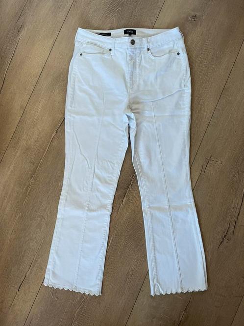 NYDJ broek/ jeans maat 8, maat 38, Kleding | Dames, Broeken en Pantalons, Zo goed als nieuw, Maat 38/40 (M), Wit, Driekwart, Ophalen of Verzenden