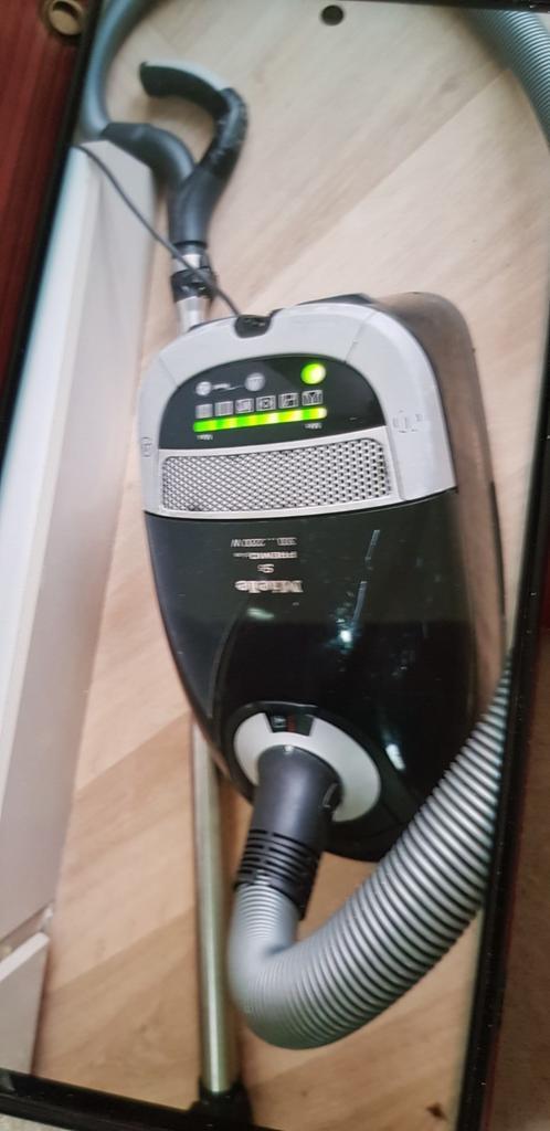 Miele S5 premio plus 2200 watt stofzuiger, Witgoed en Apparatuur, Stofzuigers, Gebruikt, 2000 watt of meer, Ophalen of Verzenden