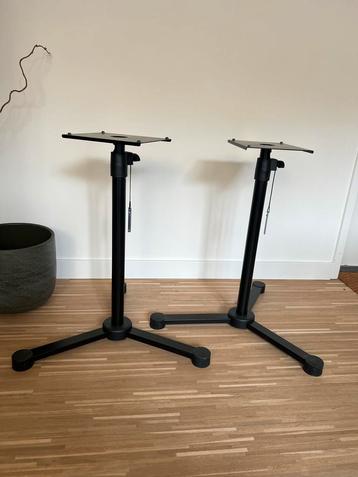 Konig & Meyer Monitor Standaard Driepoot (2 stuks) beschikbaar voor biedingen