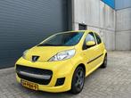 Peugeot 107 1.0i 12V Millesim 200 AIRCO 5DRS 1EIG NAVI, Voorwielaandrijving, Euro 5, Stof, Gebruikt