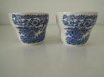 2 Bekers Engeland Eit Ironstone Farm blauw, Antiek en Kunst, Antiek | Servies los, Ophalen