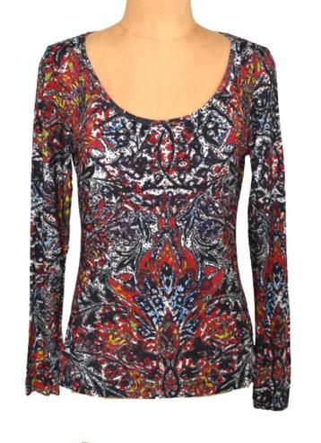 Eva Claudi top, longsleeve, truitje, Mt. M beschikbaar voor biedingen