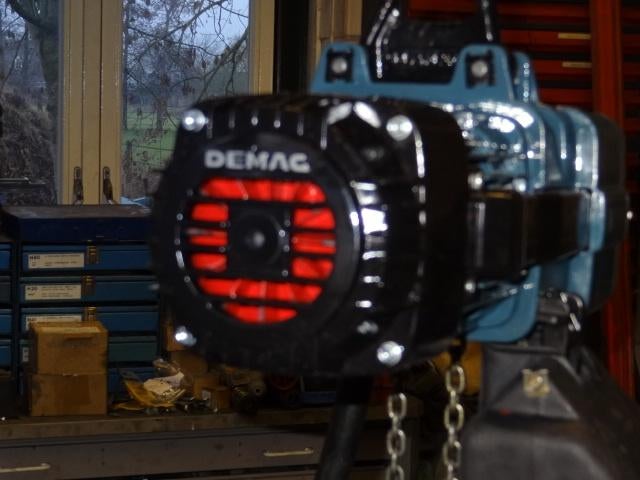 DEMAG ketting takel kraannr. 66, Doe-het-zelf en Verbouw, Ophalen, Zo goed als nieuw, Elektrisch