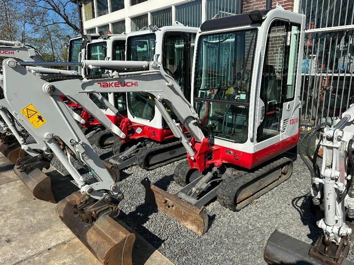 Takeuchi TB 016 2013 (bj 2013), Zakelijke goederen, Machines en Bouw | Kranen en Graafmachines, Graafmachine
