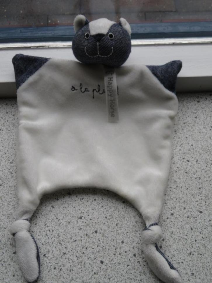 Knuffeldoek beer of poes tuttle merk Happy Horse a la plage, Kinderen en Baby's, Speelgoed | Knuffels en Pluche, Zo goed als nieuw