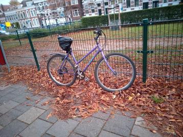  Nog in perfecte staat citybik te koop. Giant is het merk.   beschikbaar voor biedingen