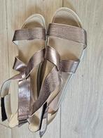 Ecco sandalen goud maat 40, Kleding | Dames, Schoenen, Ophalen of Verzenden, Zo goed als nieuw, Sandalen of Muiltjes