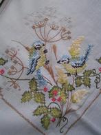 handgeborduurd tafelkleed nr PP 679 ger gerda, Huis en Inrichting, Verzenden, Zo goed als nieuw, Rechthoek, Binnen