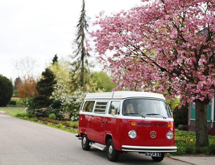 Vintage en Moderne Volkswagen camper(s) huren! T2 T3 T4 T5, Caravans en Kamperen, Verhuur