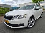 Skoda Octavia Combi 1.0 TSI AUTOMAAT/NAVI/SPORTINTERIEUR/18I, Stof, Gebruikt, 116 pk, Wit