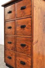 Vintage houten grenen ladekast jaren 40 kast, Huis en Inrichting, Kasten | Ladekasten, Gebruikt, Ophalen of Verzenden