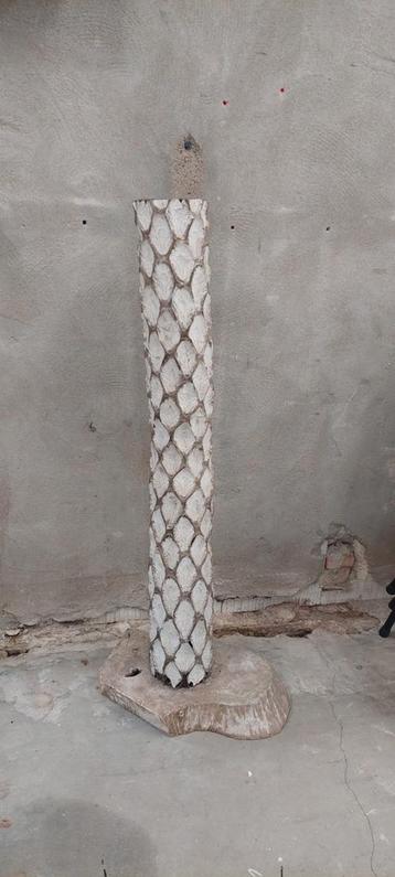 "Ananas"boom op standaard wit uniek item dadelboom palmboom beschikbaar voor biedingen