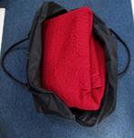 Groot rood sprei, bedsprei, beddensprei, quilt, 285 x 265 cm, Huis en Inrichting, Ophalen, Gebruikt, Overige typen, Tweepersoons