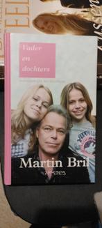 Martin Bril - Vader en dochters, Martin Bril, Ophalen of Verzenden, Zo goed als nieuw, Nederland