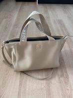 Tommy Hilfiger Handtas Beige, Ophalen of Verzenden, Zo goed als nieuw, Beige, Handtas
