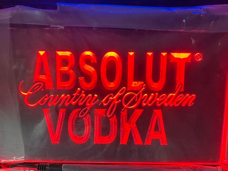 Led Lichtbord ABSOLUT VODKA 3d neon look, Verzamelen, Merken en Reclamevoorwerpen, Nieuw, Lichtbak of (neon) lamp, Ophalen of Verzenden