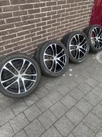 Volvo wielen 245/40R18. En set 235/45R17, Ophalen, 18 inch, Winterbanden, Band(en)